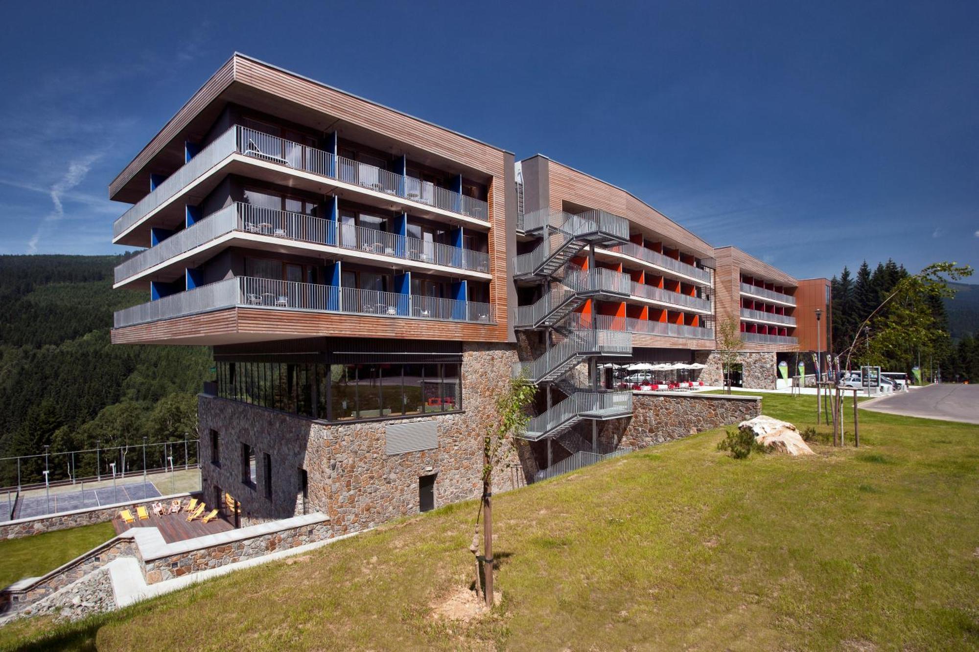 Wellness Hotel Vista Dolni Morava Ngoại thất bức ảnh