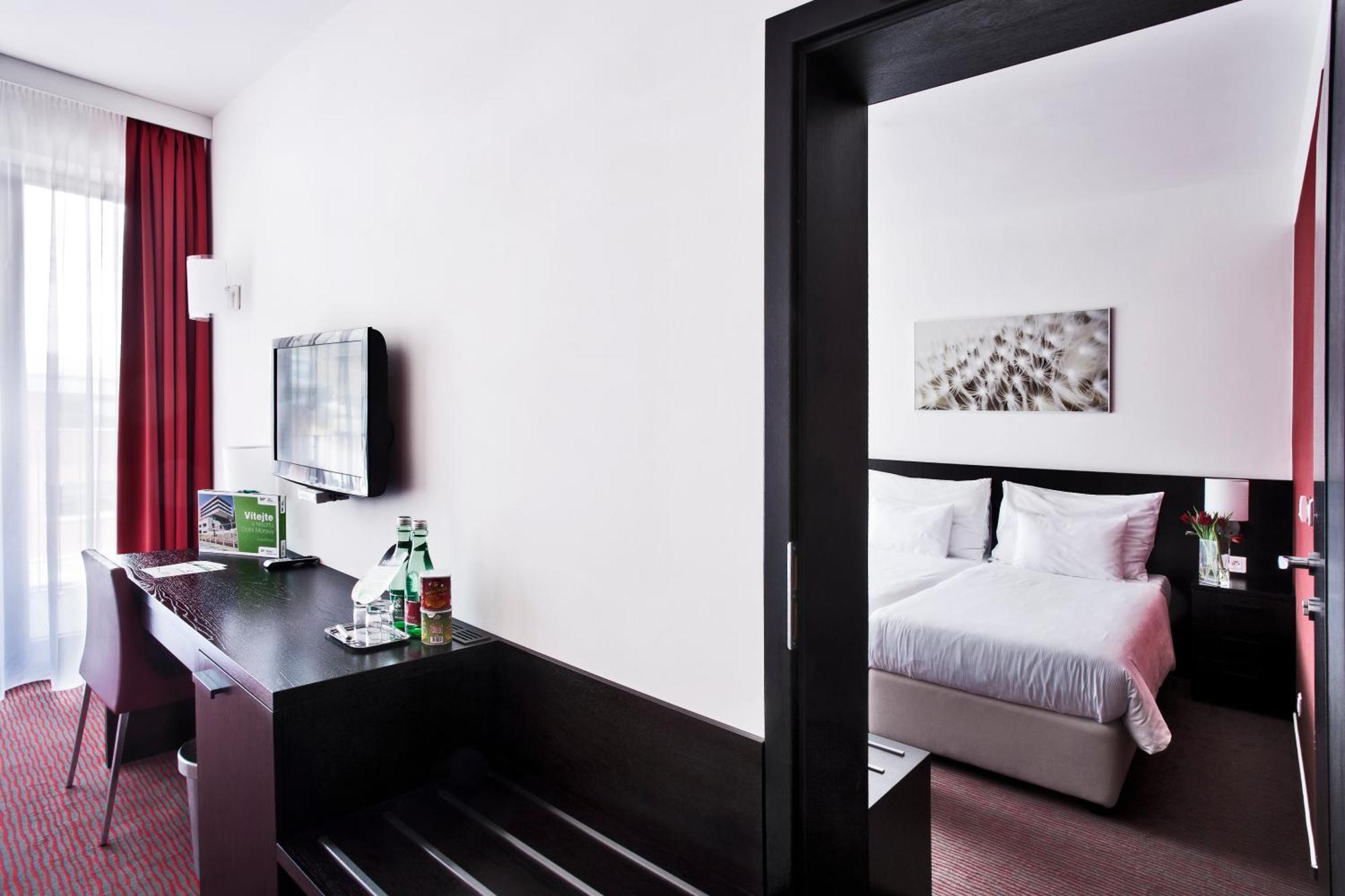 Wellness Hotel Vista Dolni Morava Ngoại thất bức ảnh