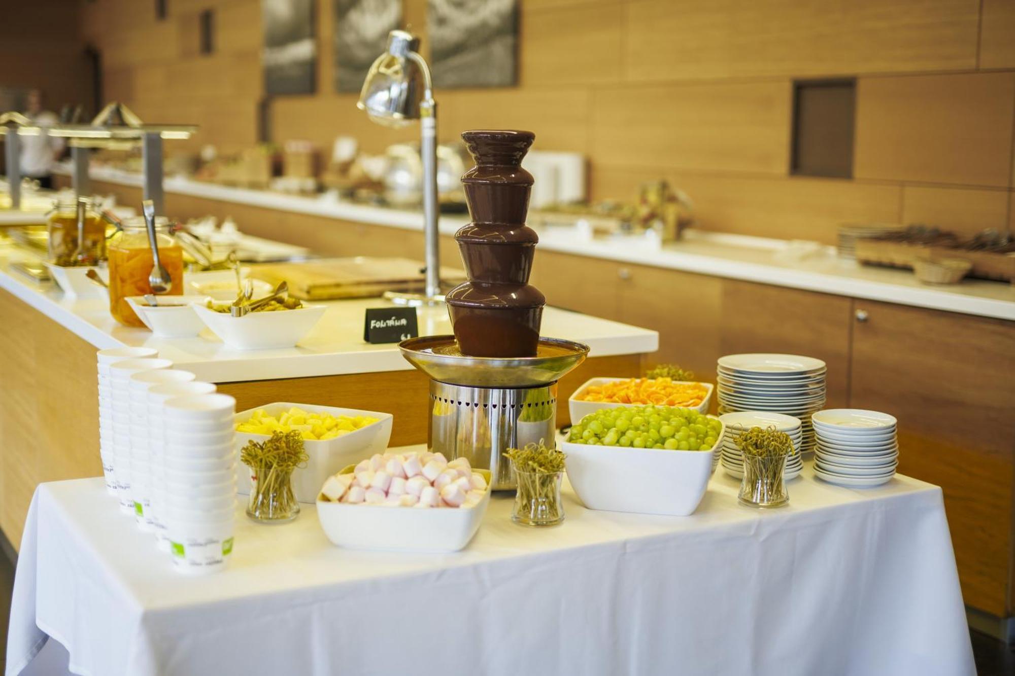 Wellness Hotel Vista Dolni Morava Ngoại thất bức ảnh